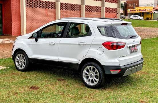 FORD-ECOSPORT-2020