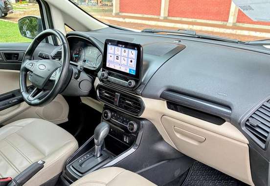 FORD-ECOSPORT-2020