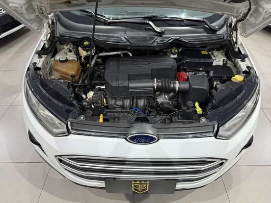 FORD-ECOSPORT-2014