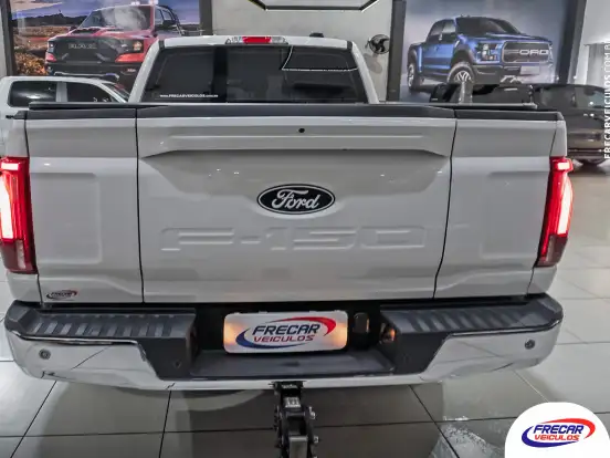 FORD-F-150-5.0 V8 GASOLINA CD LARIAT FX4 AUTOMÁTICO FORD-F-150-2024