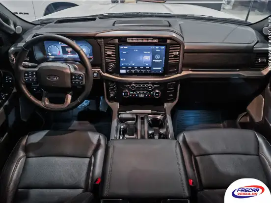 FORD-F-150-5.0 V8 GASOLINA CD LARIAT FX4 AUTOMÁTICO FORD-F-150-2024