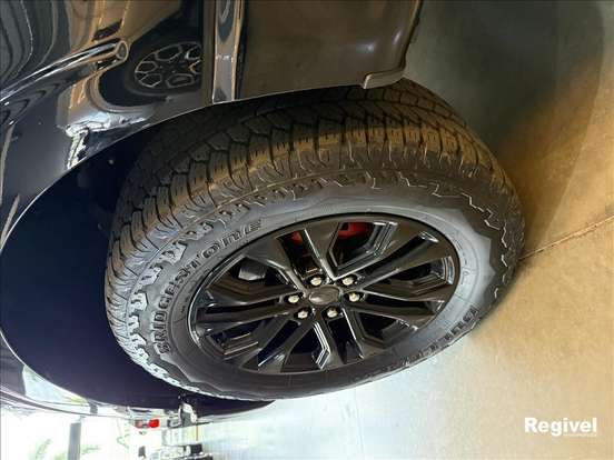 FORD-F-150-5.0 V8 GASOLINA CD LARIAT FX4 AUTOMÁTICO FORD-F-150-2024