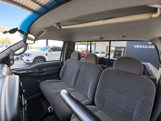 FORD-F-250-3.9 XLT 4X2 CS DIESEL 2P MANUAL FORD-F-250-2007