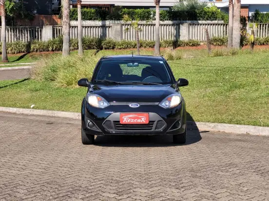 FORD-FIESTA-2013