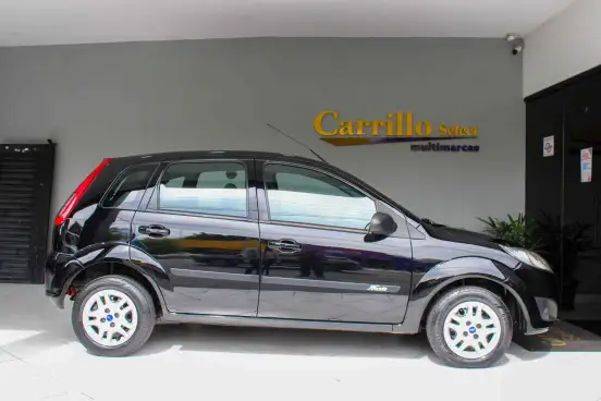 FORD-FIESTA-2013