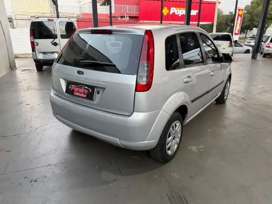 FORD-FIESTA-1.0 ROCAM SE PLUS HATCH 8V FLEX 4P MANUAL FORD-FIESTA-2014