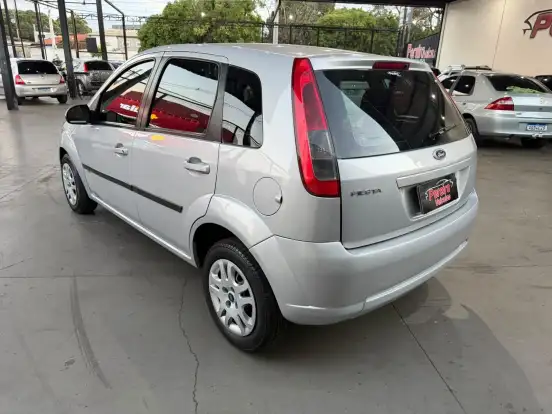 FORD-FIESTA-1.0 ROCAM SE PLUS HATCH 8V FLEX 4P MANUAL FORD-FIESTA-2014
