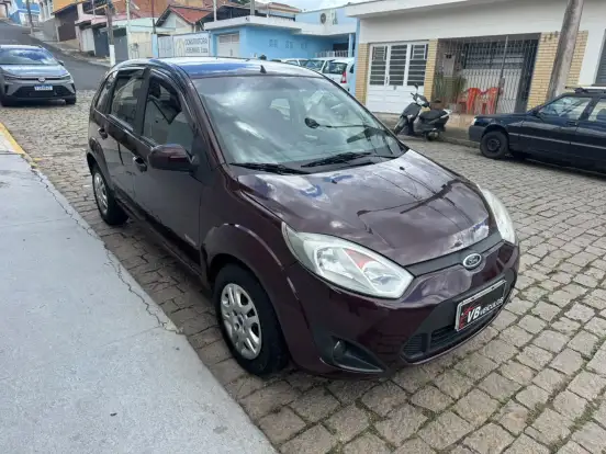 FORD-FIESTA-2010