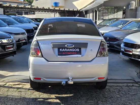 FORD-FIESTA-1.6 ROCAM SEDAN 8V FLEX 4P MANUAL FORD-FIESTA-2011