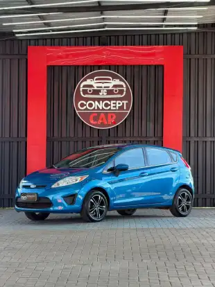 FORD-FIESTA-2012
