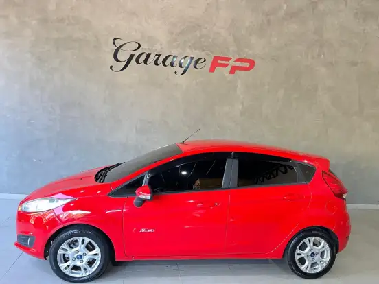 FORD-FIESTA-1.6 SE HATCH 16V FLEX 4P POWERSHIFT FORD-FIESTA-2015