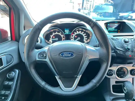 FORD-FIESTA-2015