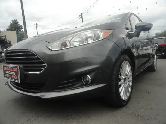 FORD-FIESTA-1.6 TITANIUM SEDAN 16V FLEX 4P POWERSHIFT FORD-FIESTA-2015