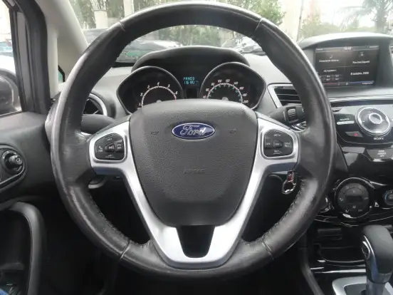 FORD-FIESTA-2015