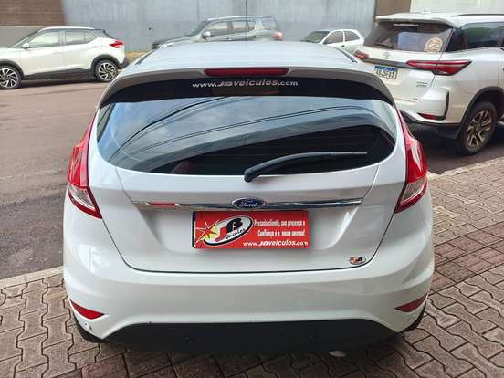 FORD-FIESTA-1.0 ECOBOOST TITANIUM PLUS HATCH 12V GASOLINA 4P POWERSHIFT FORD-FIESTA-2015