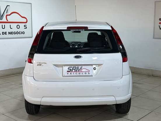 FORD-FIESTA-2013