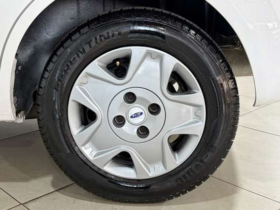 FORD-FIESTA-1.0 ROCAM HATCH 8V FLEX 4P MANUAL FORD-FIESTA-2013