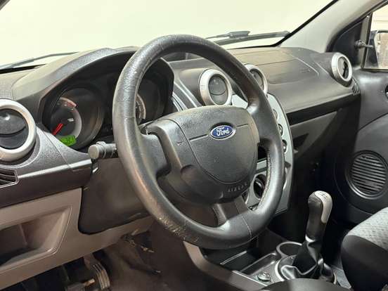 FORD-FIESTA-1.0 ROCAM HATCH 8V FLEX 4P MANUAL FORD-FIESTA-2013