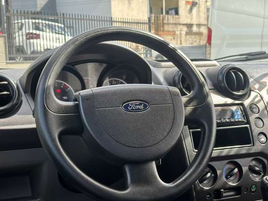 FORD-FIESTA-1.0 ROCAM HATCH 8V FLEX 4P MANUAL FORD-FIESTA-2013