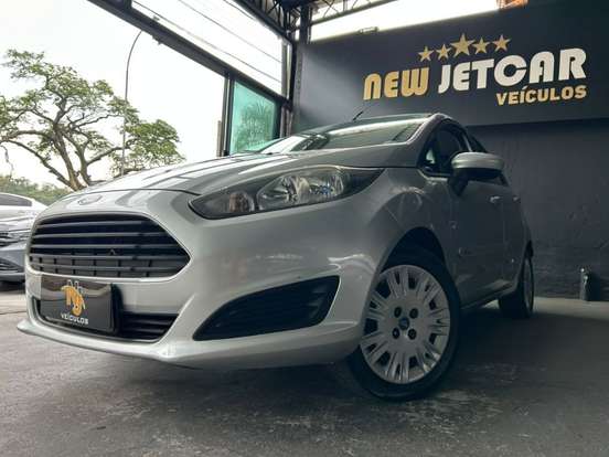 FORD-FIESTA-2014