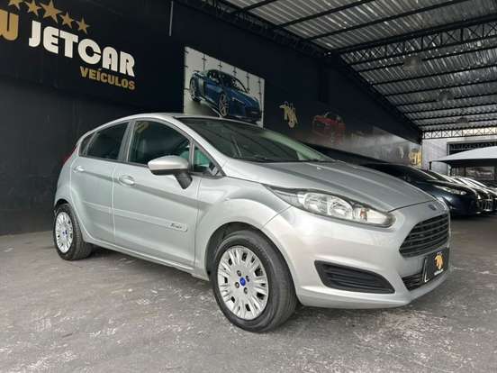 FORD-FIESTA-2014
