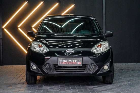 FORD-FIESTA-2011