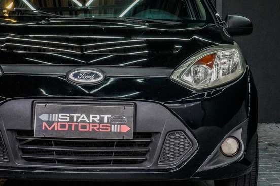 FORD-FIESTA-2011