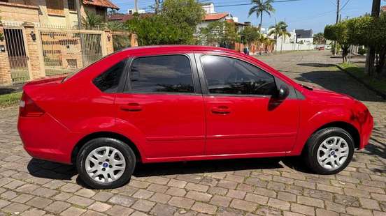 FORD-FIESTA-2008