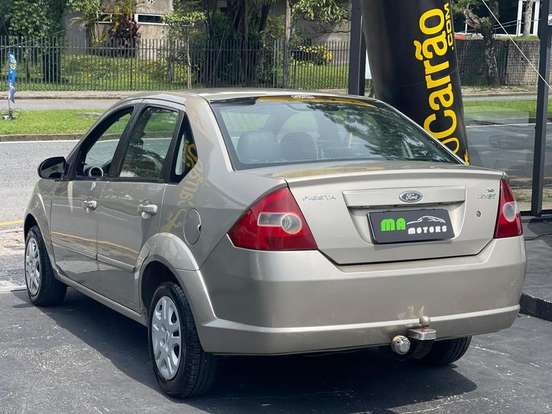 FORD-FIESTA-2008