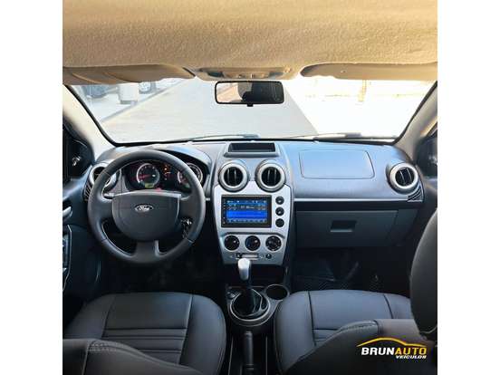 FORD-FIESTA-1.6 SE SEDAN 16V FLEX 4P MANUAL FORD-FIESTA-2013
