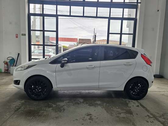 FORD-FIESTA-1.6 SEL HATCH 16V FLEX 4P MANUAL FORD-FIESTA-2017