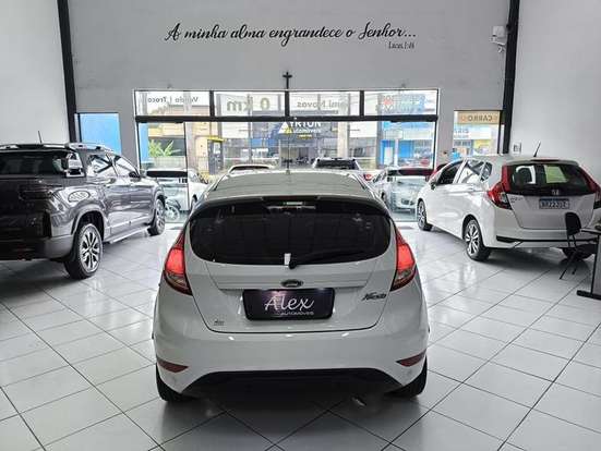 FORD-FIESTA-2018