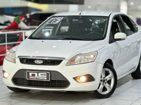 FORD-FOCUS-1.6 GL 16V FLEX 4P MANUAL FORD-FOCUS-2012