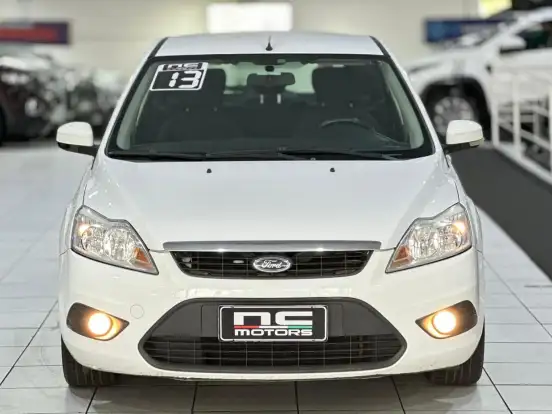 FORD-FOCUS-1.6 GL 16V FLEX 4P MANUAL FORD-FOCUS-2012