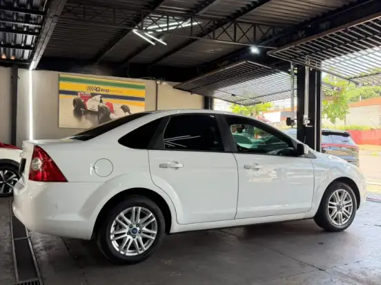 FORD-FOCUS-1.6 GL SEDAN 16V FLEX 4P MANUAL FORD-FOCUS-2011
