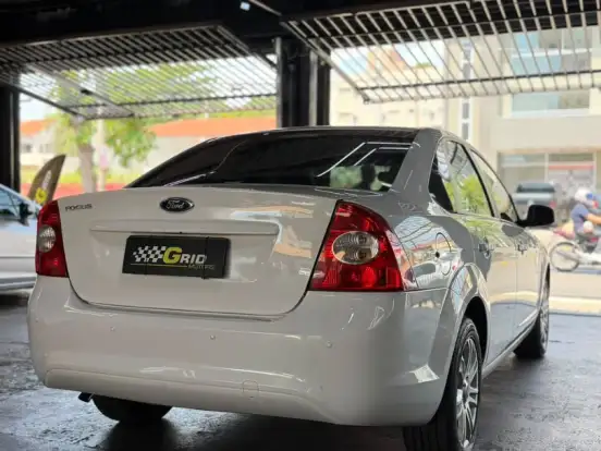 FORD-FOCUS-1.6 GL SEDAN 16V FLEX 4P MANUAL FORD-FOCUS-2011