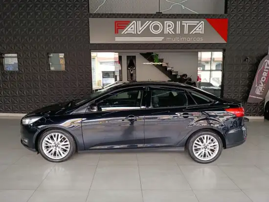 FORD-FOCUS-2018