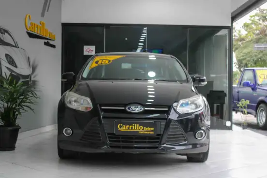 FORD-FOCUS-2014