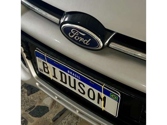 FORD-FOCUS-2.0 S SEDAN 16V FLEX 4P POWERSHIFT FORD-FOCUS-2014
