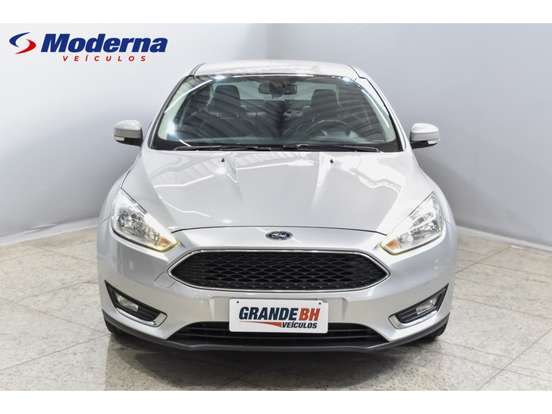 FORD-FOCUS-2017