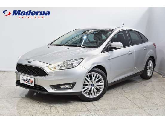 FORD-FOCUS-2017