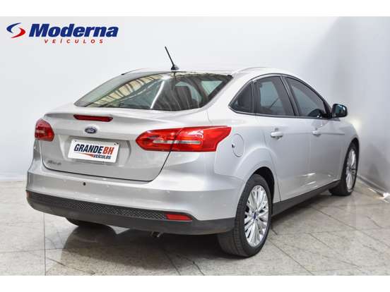 FORD-FOCUS-2.0 SE FASTBACK 16V FLEX 4P POWERSHIFT FORD-FOCUS-2017