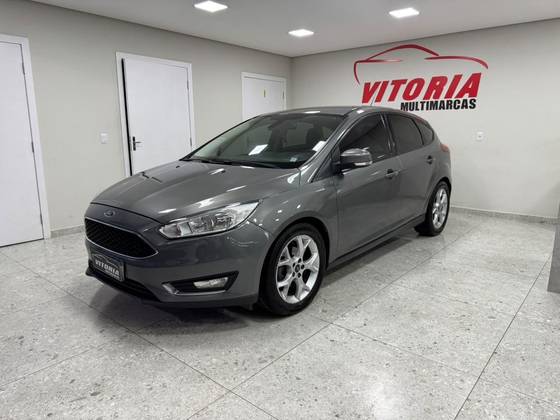 FORD FOCUS 2.0 SE PLUS SEDAN 16V FLEX 4P POWERSHIFT
