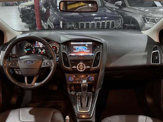 FORD-FOCUS-2.0 TITANIUM 16V FLEX 4P POWERSHIFT FORD-FOCUS-2016