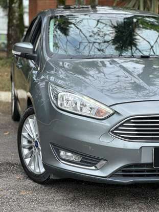 FORD-FOCUS-2018