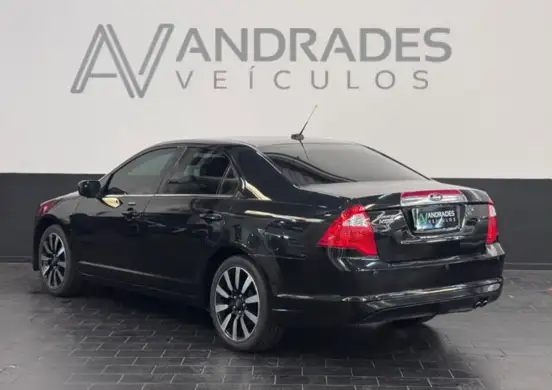 FORD-FUSION-2012