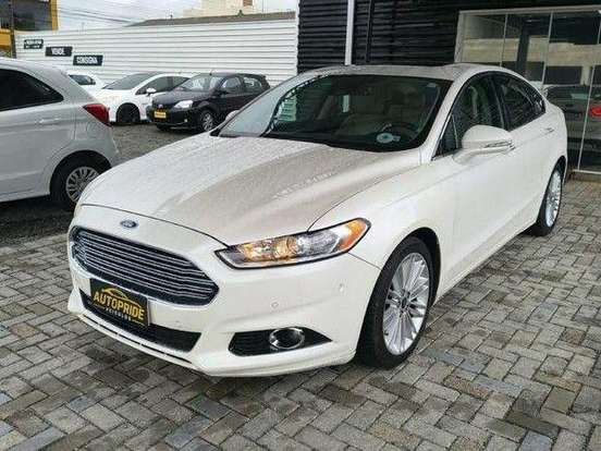 FORD-FUSION-2015