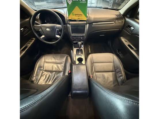 FORD-FUSION-2011