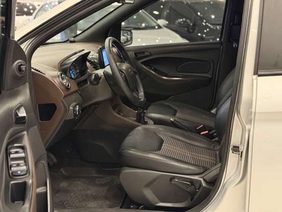 FORD-KA-2020