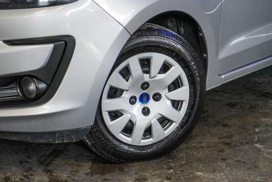 FORD-KA-2020